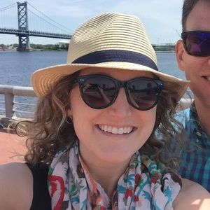 Meet your Posher, Sally