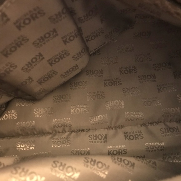 Michael Kors large tote - Picture 6 of 8