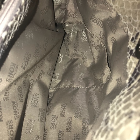 Michael Kors large tote - Picture 7 of 8