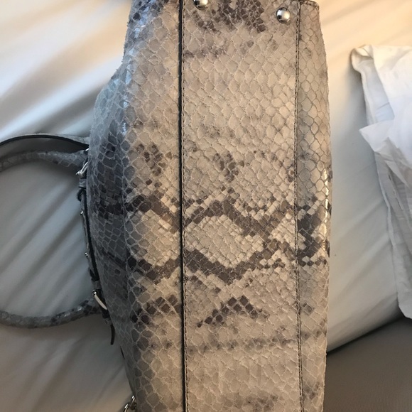 Michael Kors large tote - Picture 8 of 8