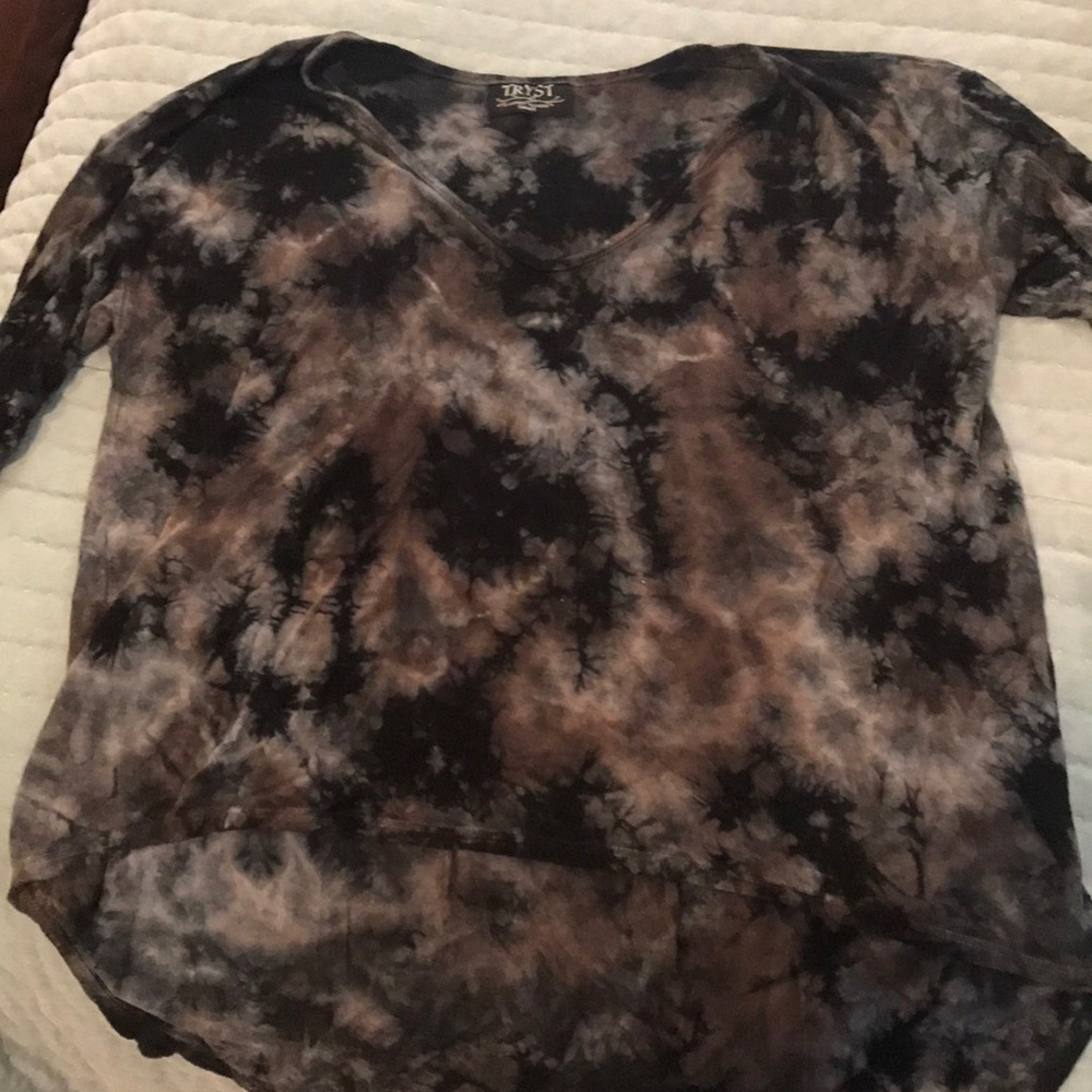 long sleeve from winged monkey