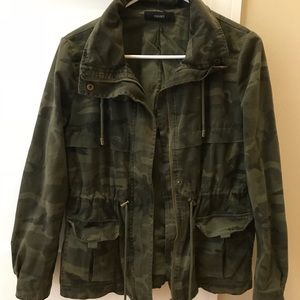 Army green camo jacket