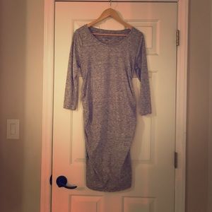 Liz Lange Maternity Dress 😍