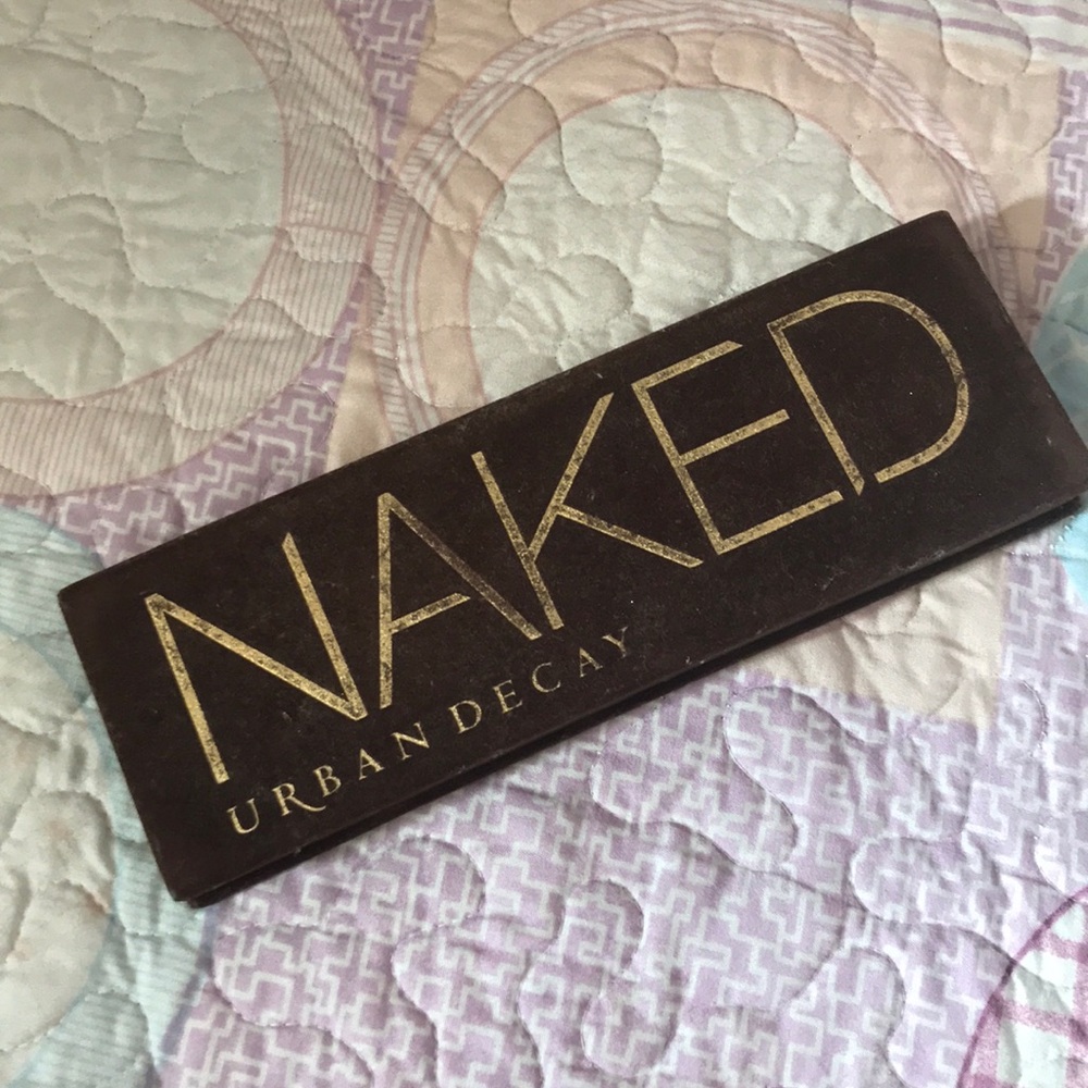 Urban decay naked 1 eyeshadow palette