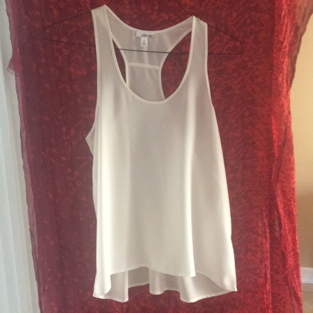 Ivory flowing top