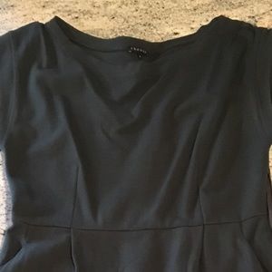 Theory dress size M