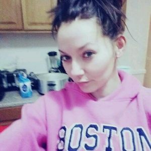 Meet your Posher, Tabatha