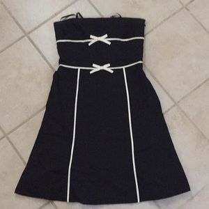 Ann Taylor dress - petite