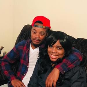 Meet your Posher, Khallia