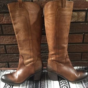 Arturo Chiang boots