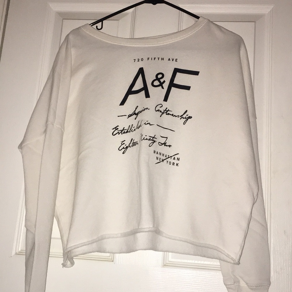 Abercrombie crewneck