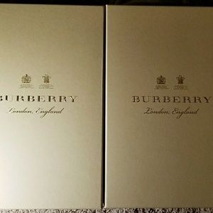 Burberry T shirt box