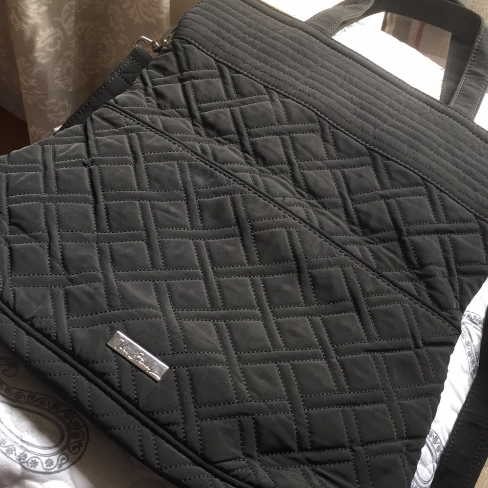 Vera Bradley with removable Cross Body strap