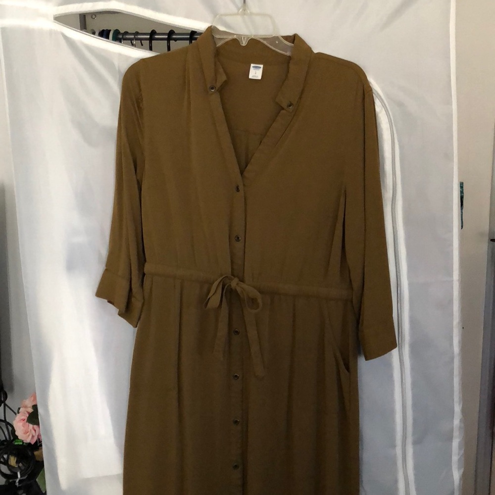 3/4 sleeve olive green dress