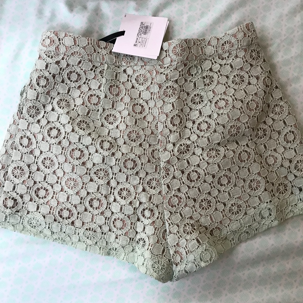 Girls size Medium Victoria Beckham Shorts