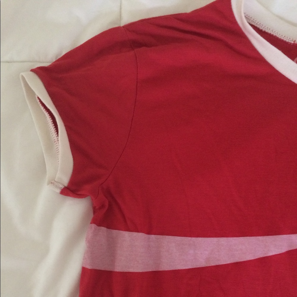 Red tee