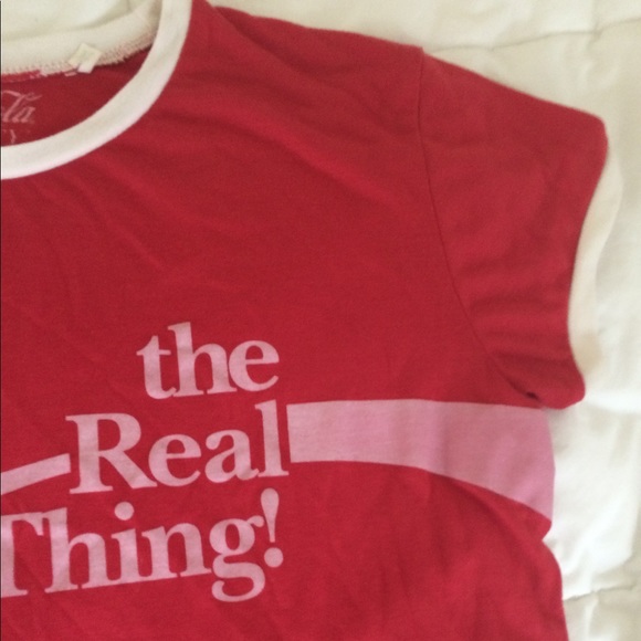 Red tee - Picture 3 of 3