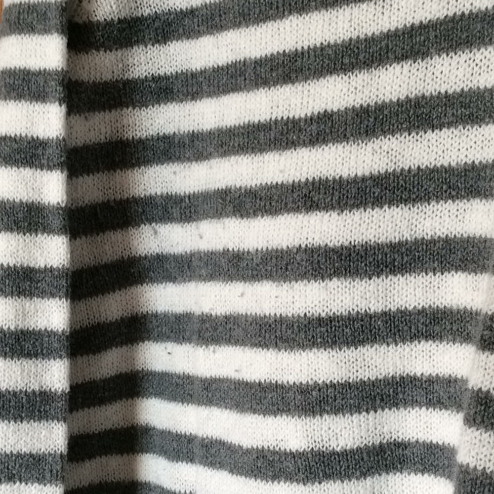 Striped sweater - Picture 2 of 5
