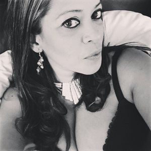 Meet your Posher, Nadira