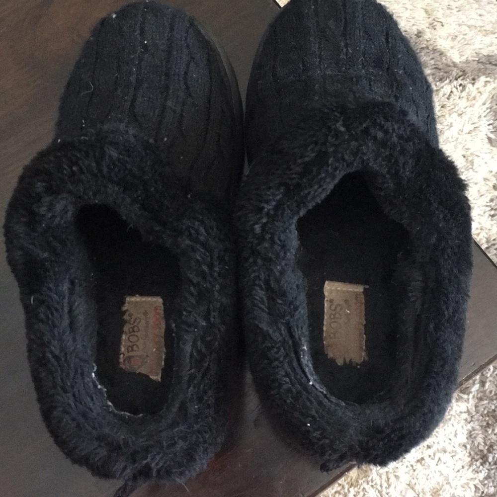 Slippers - Picture 3 of 4