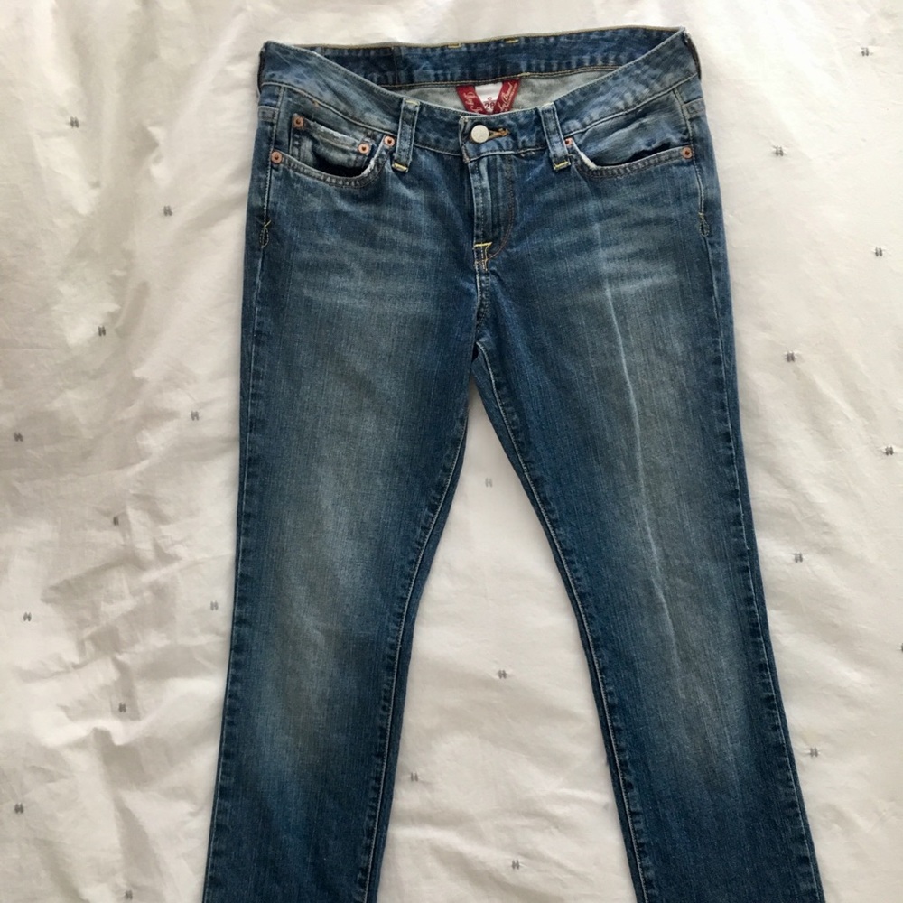 Lucky Brand Straight Leg Jean | 28