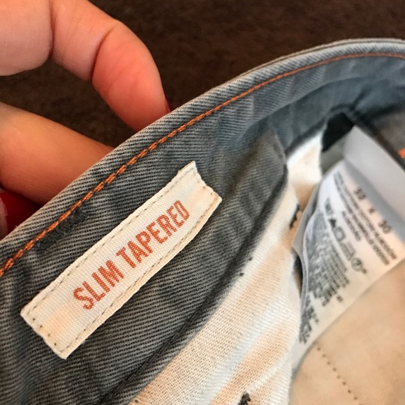 Men's Slim Tapered Dockers - Picture 4 of 7