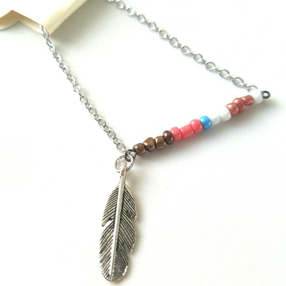 Jewelry - Boho feather charm bead bracelet