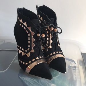 Sophia Webster black and copper booties!