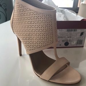 Salvatore Ferragamo Pacella Leather High Heel Pump