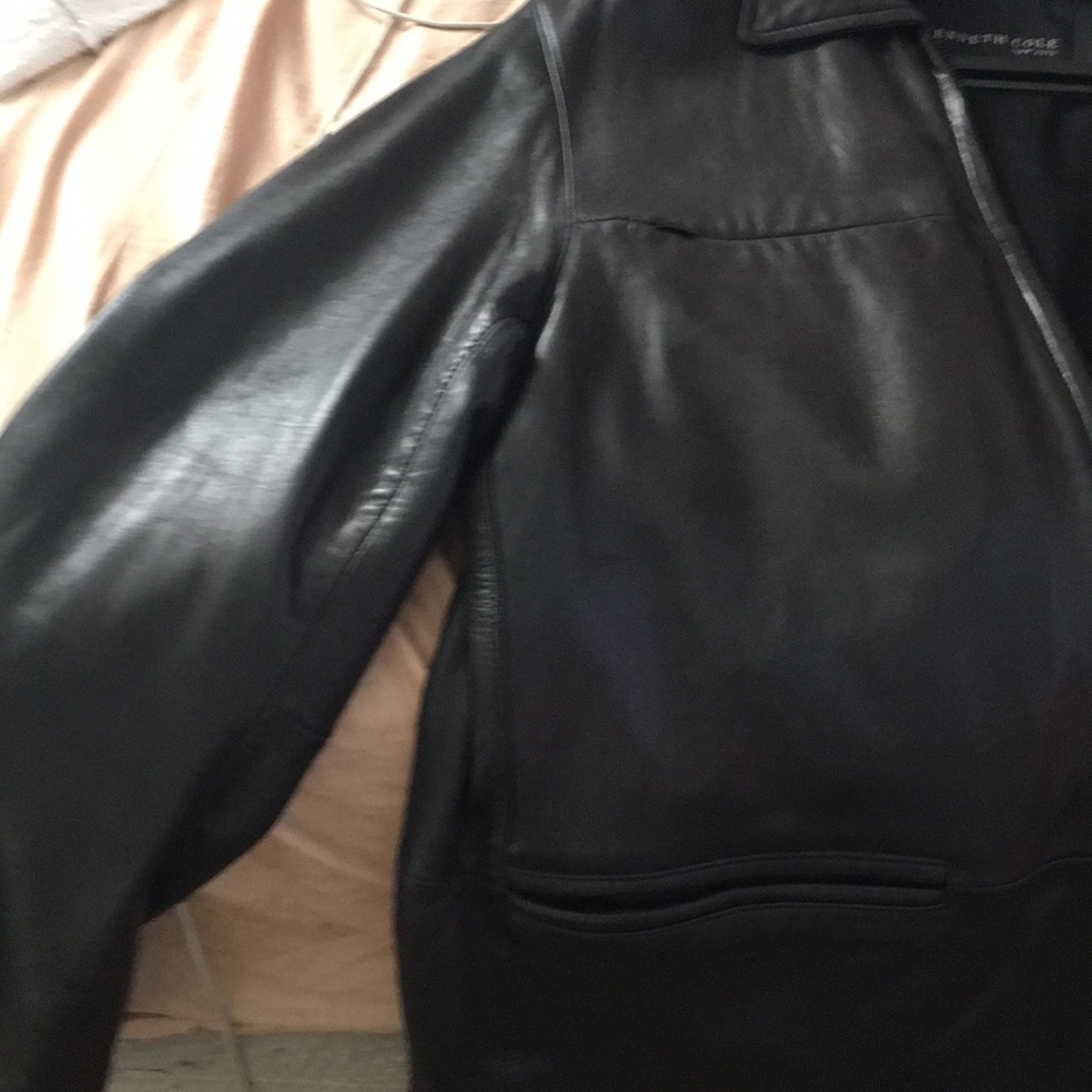 Kenneth Cole leather jacket - Picture 3 of 3