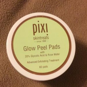 PIXI GLOW PEEL PADS NEW