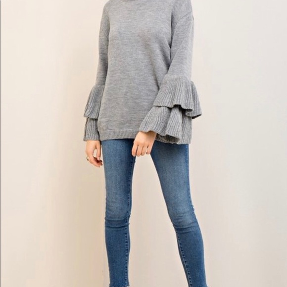 Bell Sleeve Knit - Picture 2 of 4