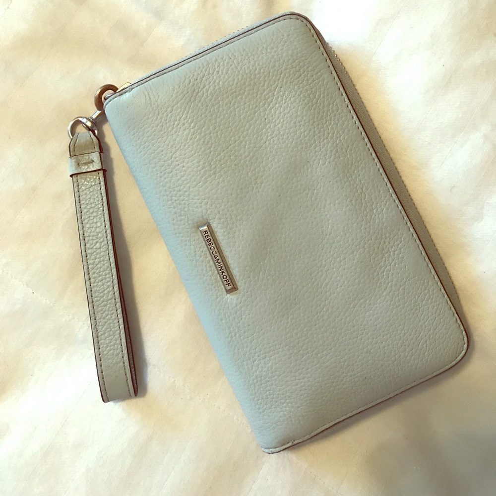 REBECCA MINKOFF IPHONE 6+and 7+ WRISTLET!