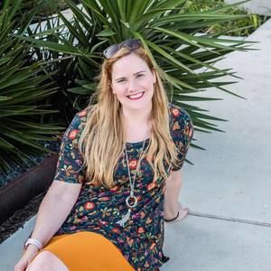 Meet your Posher, Juliann