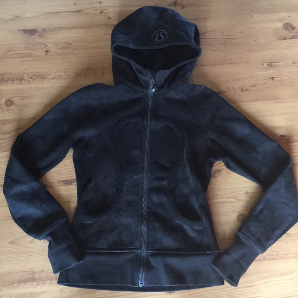 Black and Grey Cloud Lululemon Scuba Hoodie