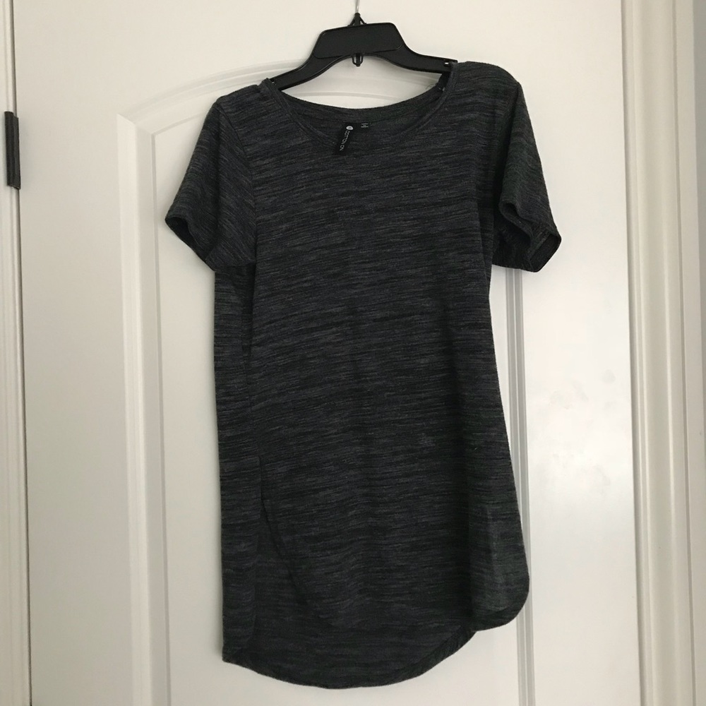 Short sleeve