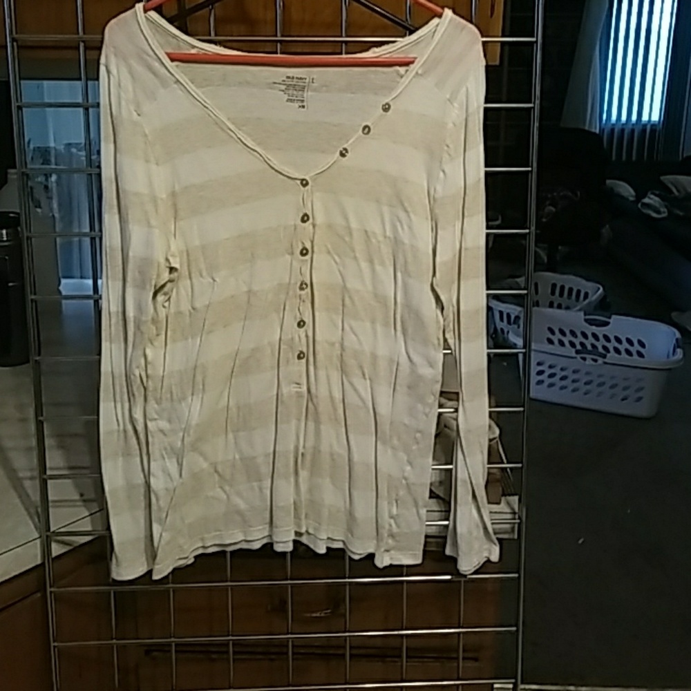 Long sleeve t-shirt