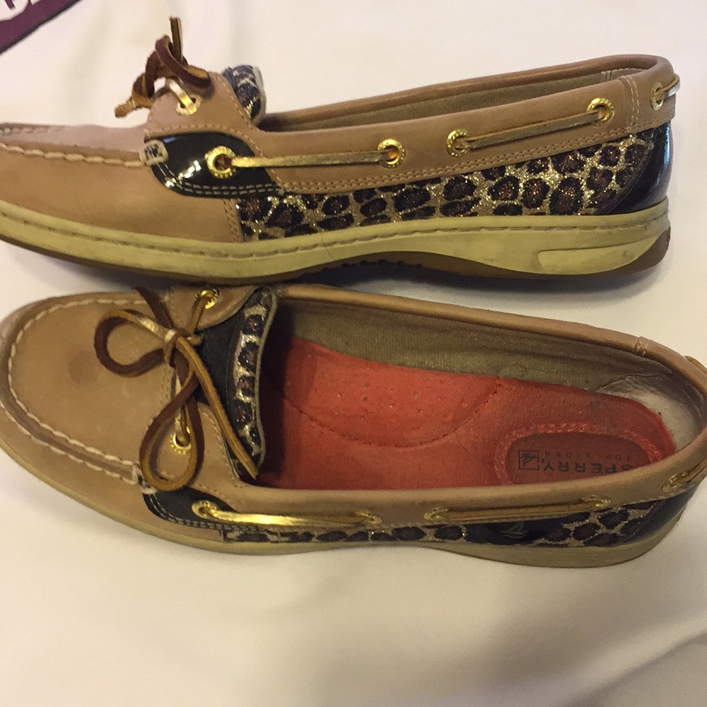 Sperry Top-Sider shoes, size 8M.