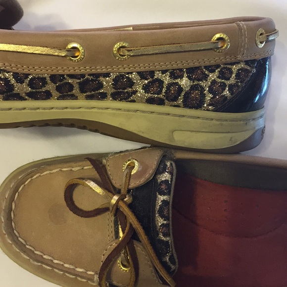Sperry Top-Sider shoes, size 8M. - Picture 4 of 4