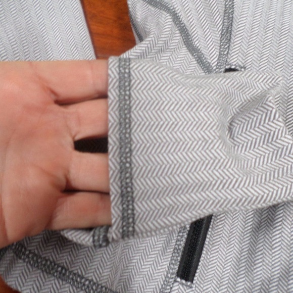 Ghost Herringbone Hustle in Your Bustle Jacket - Picture 8 of 8