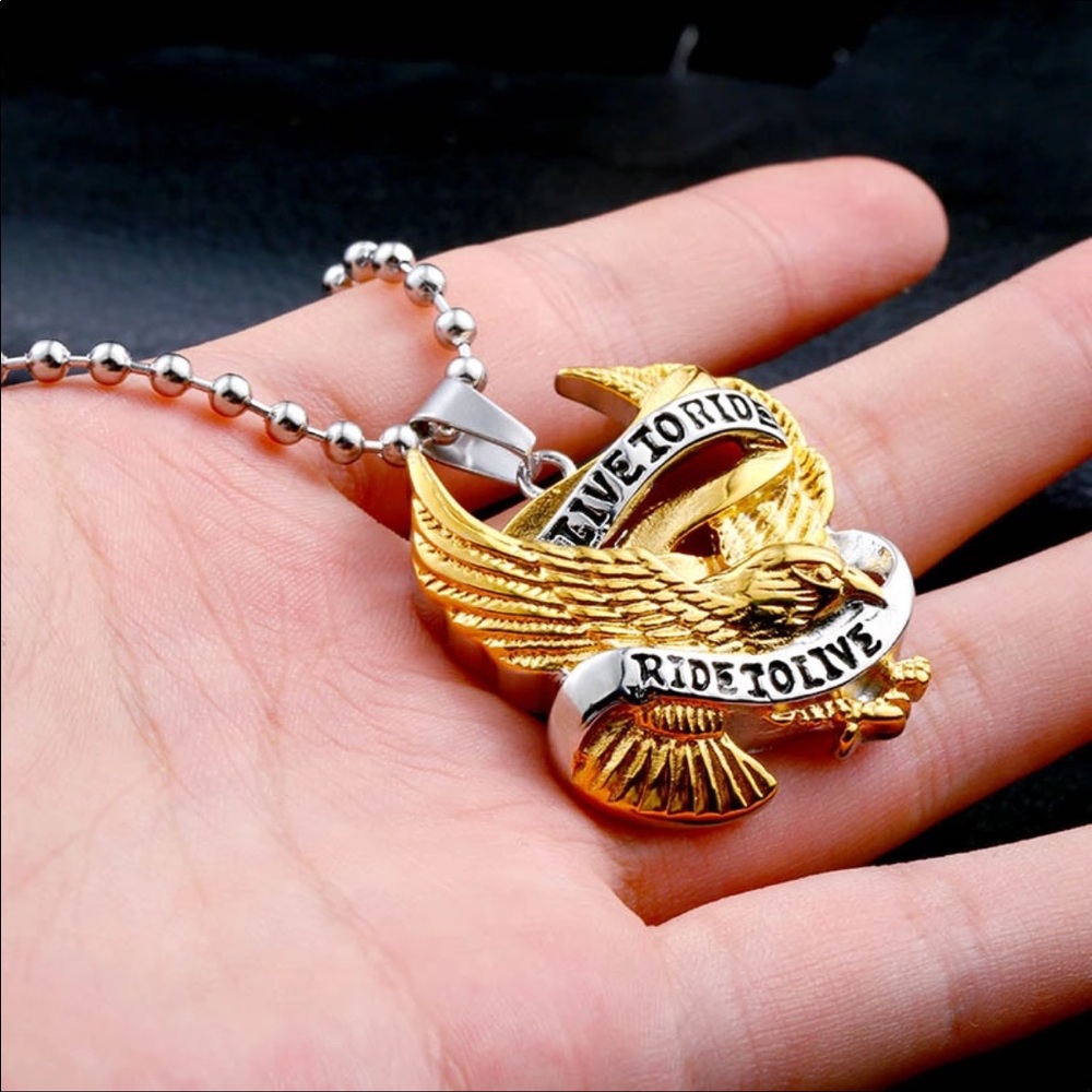 “Live To Ride, Ride To Live” Men’s Biker Pendant - Picture 5 of 8