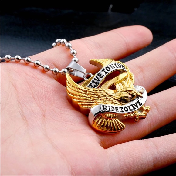 “Live To Ride, Ride To Live” Men’s Biker Pendant - Picture 5 of 8