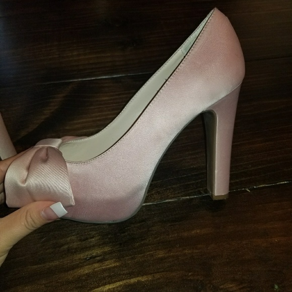 Guess heels woman - Picture 1 of 4