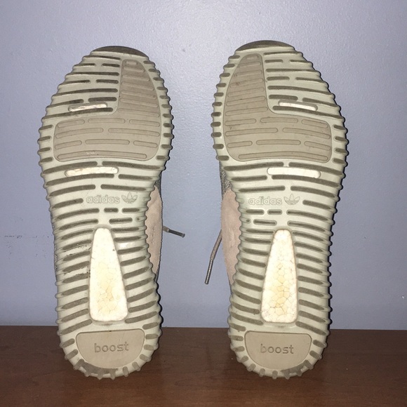 AU Adidas yeezy boost 350 v1 moonrocks - Picture 3 of 5