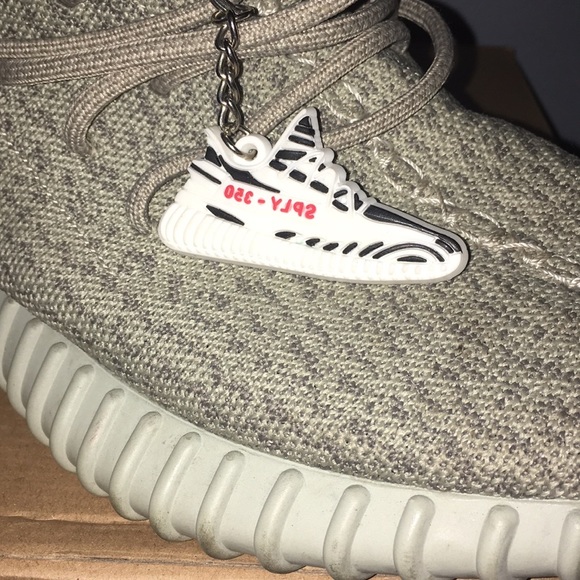 AU Adidas yeezy boost 350 v1 moonrocks - Picture 5 of 5