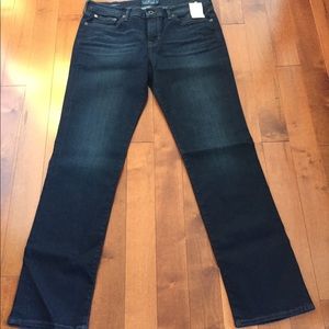 🆕 Lucky Brand Sweet Straight Jeans (32 Long)