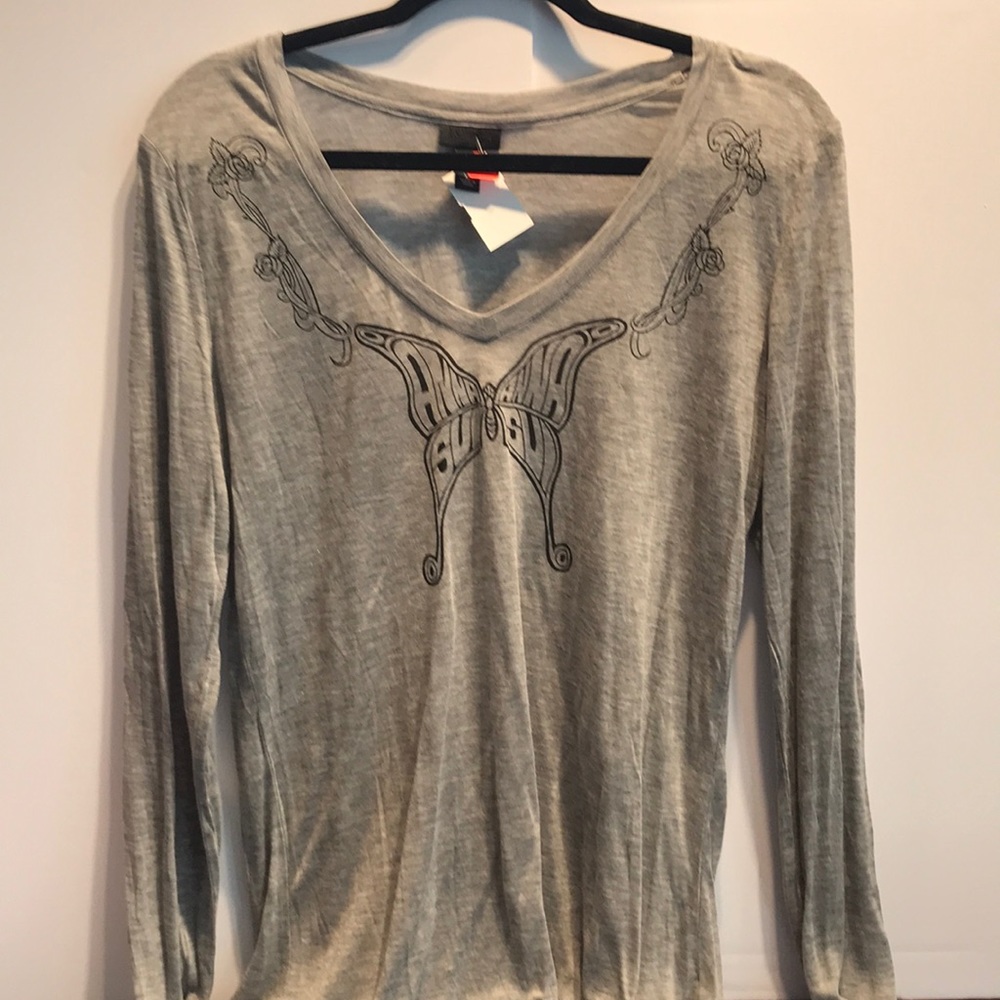 Anna Sui butterfly 🦋 grey Tee.