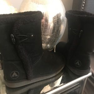 Black winter suede boots!