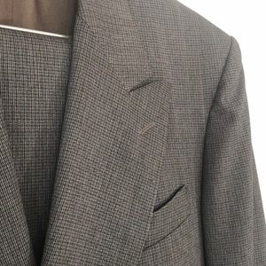 ‼️Sale‼️Double breasted suit.