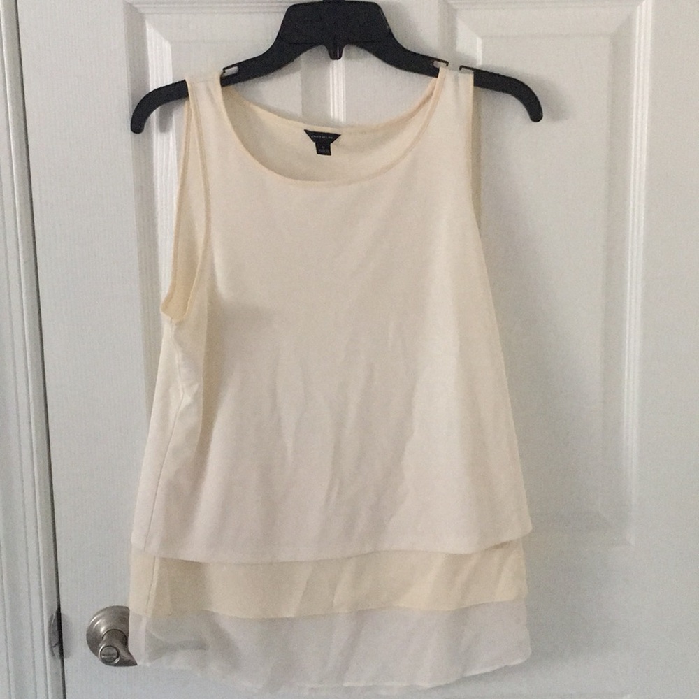 Ann Taylor Multilayered Tank